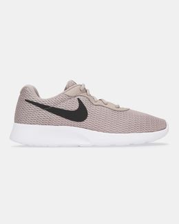 nike tanjun 44.5